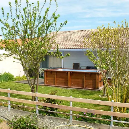 Independant 2 Personnes Sur Parcelle Privative Close Et Petite Piscine