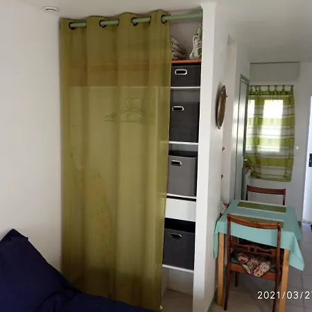 Independant 2 Personnes Sur Parcelle Privative Close Et Petite Piscine