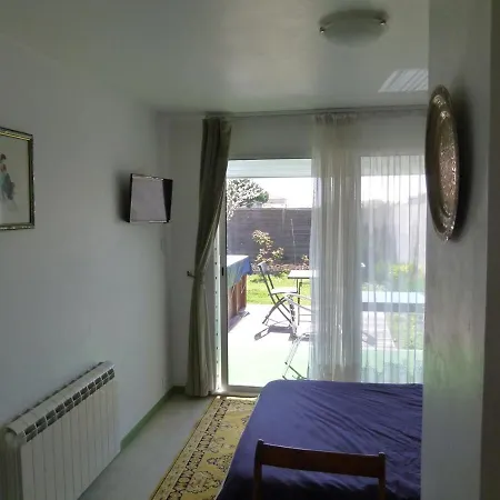 Apartment Independant 2 Personnes Sur Parcelle Privative Close Et Petite Piscine Royan